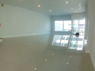 For sale 2 bed townhouse in Lat Phrao, Bangkok