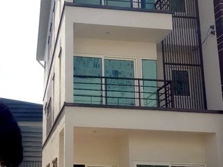 For sale 2 bed townhouse in Lat Phrao, Bangkok