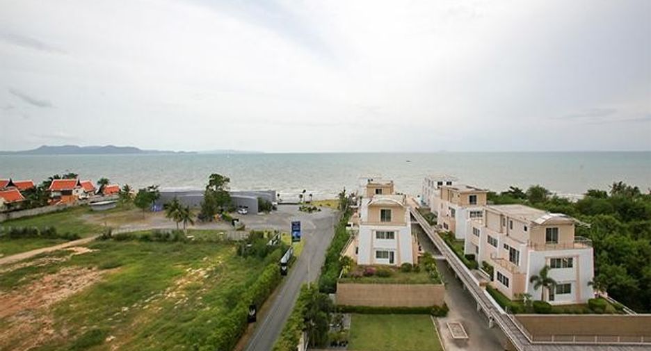 For sale 2 bedrooms condo in Jomtien, Pattaya