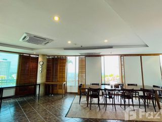 For rent 4 bed condo in Hua Hin, Prachuap Khiri Khan
