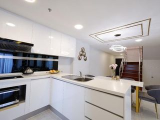 For sale and for rent 4 bed condo in Huai Khwang, Bangkok