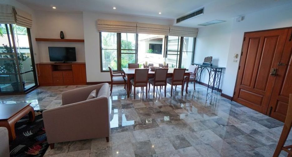 À louer 3 chambres appartement à Khlong Toei, Bangkok