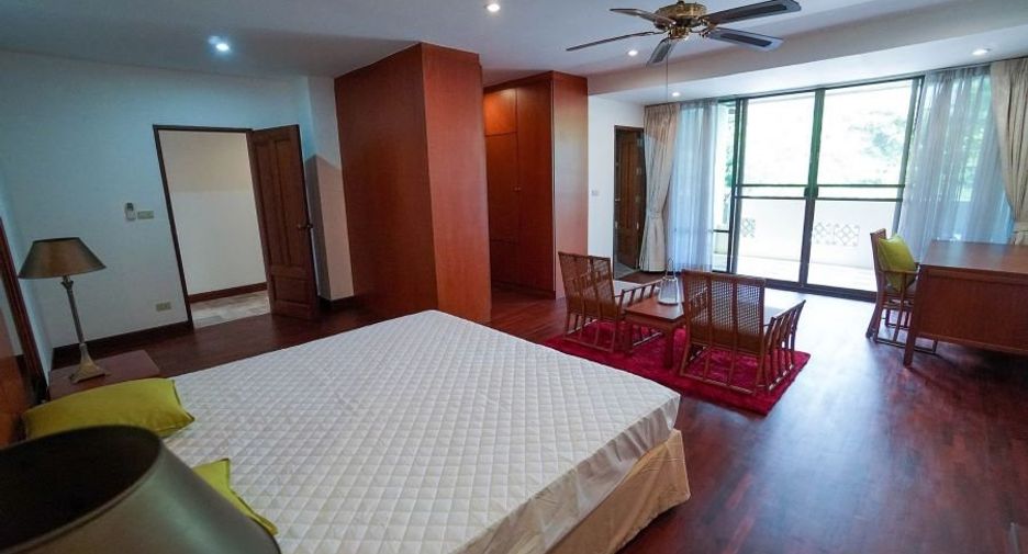 À louer 3 chambres appartement à Khlong Toei, Bangkok