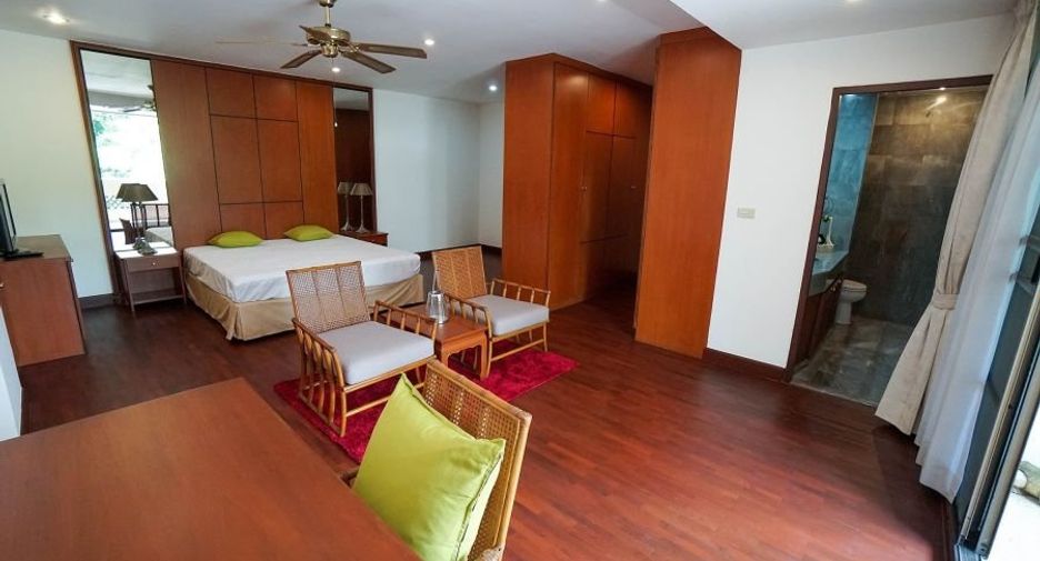 À louer 3 chambres appartement à Khlong Toei, Bangkok