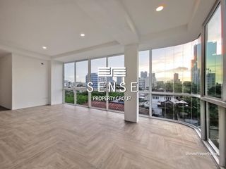 For sale office in Phra Khanong, Bangkok