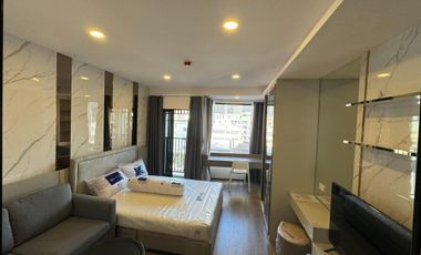 For rent studio condo in Huai Khwang, Bangkok