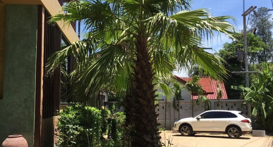 For sale 5 bed townhouse in Ko Samui, Surat Thani
