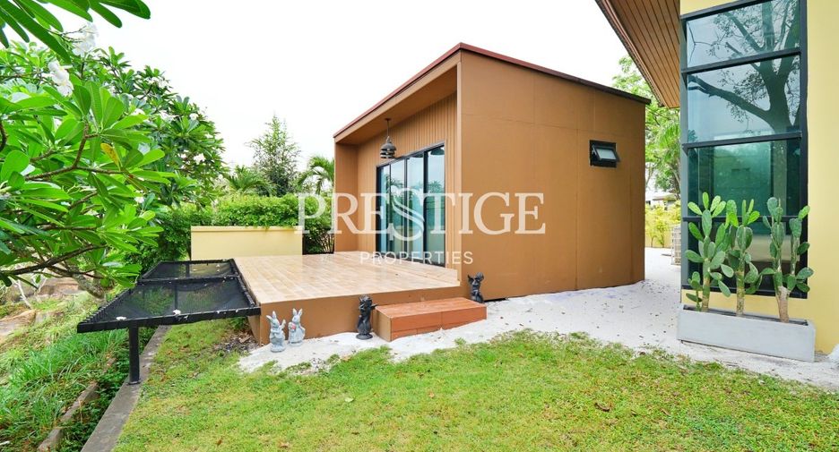 For sale 3 bedrooms house in East Pattaya, Pattaya