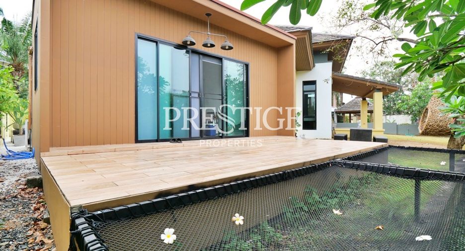 For sale 3 bedrooms house in East Pattaya, Pattaya