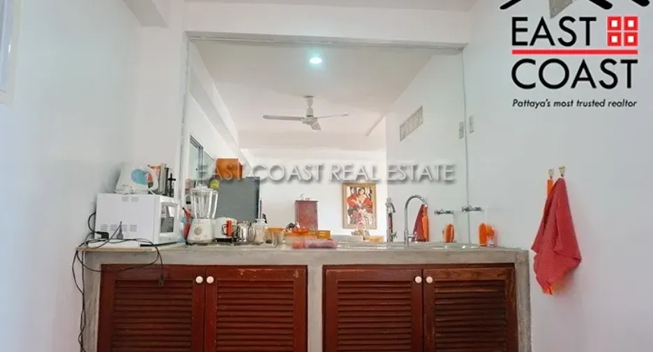 For rent and for sale 2 bedrooms condo in Na Jomtien, Pattaya