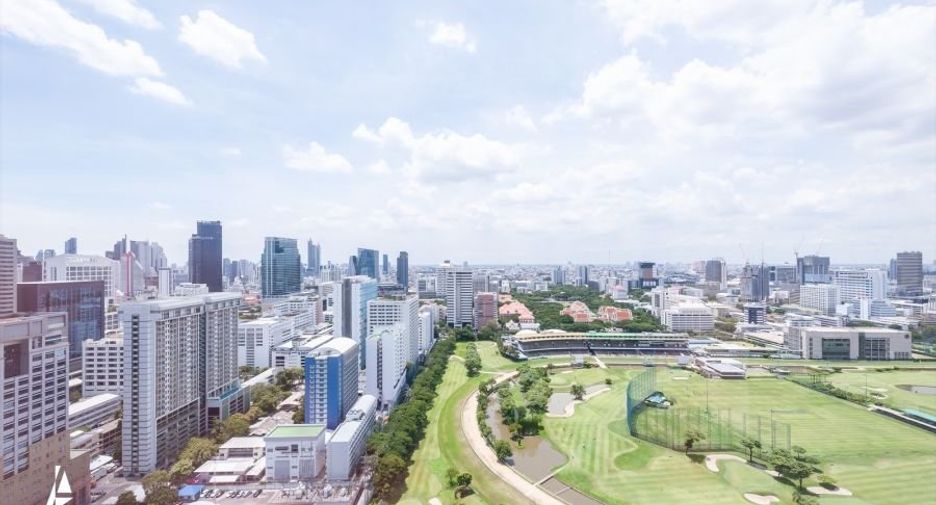 For rent 2 bedrooms condo in Pathum Wan, Bangkok