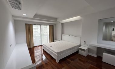 For rent 3 bed apartment in Khlong Toei, Bangkok