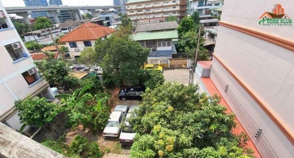 Haus zum Kauf mit 5 Zimmer in Bang Sue, Bangkok