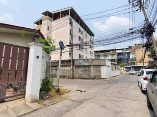 For sale 5 Beds house in Bang Sue, Bangkok