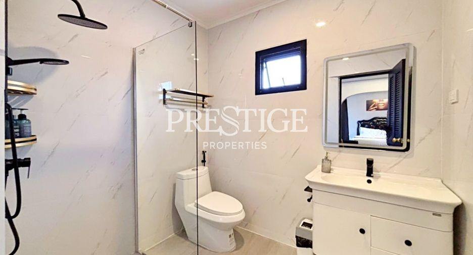 For sale そして for rent 5 ベッドルーム house in Bang Lamung, Chonburi