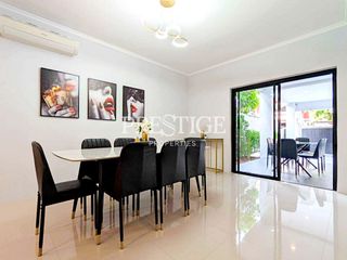 À vendre et à louer 5 chambres maison à Bang Lamung, Chonburi