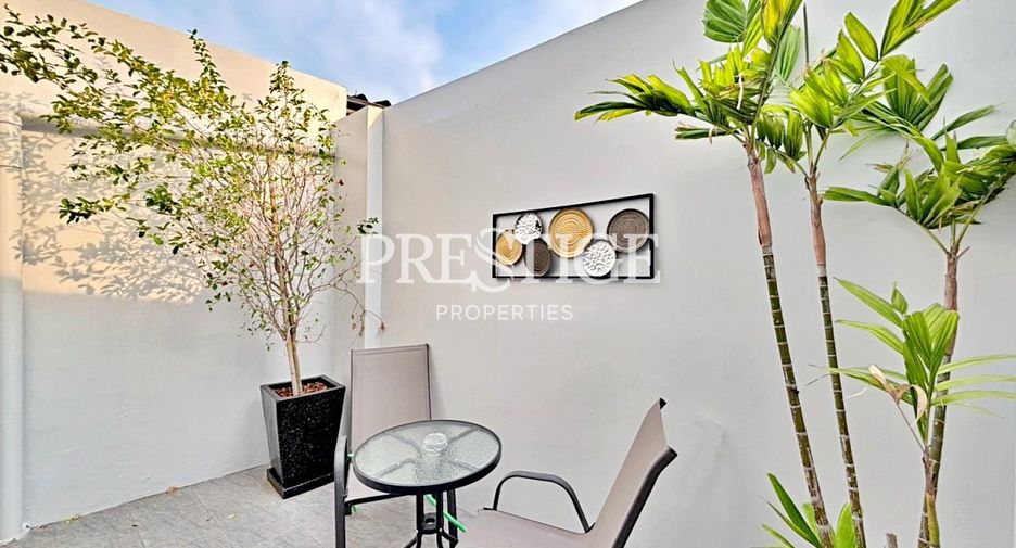 For sale そして for rent 5 ベッドルーム house in Bang Lamung, Chonburi