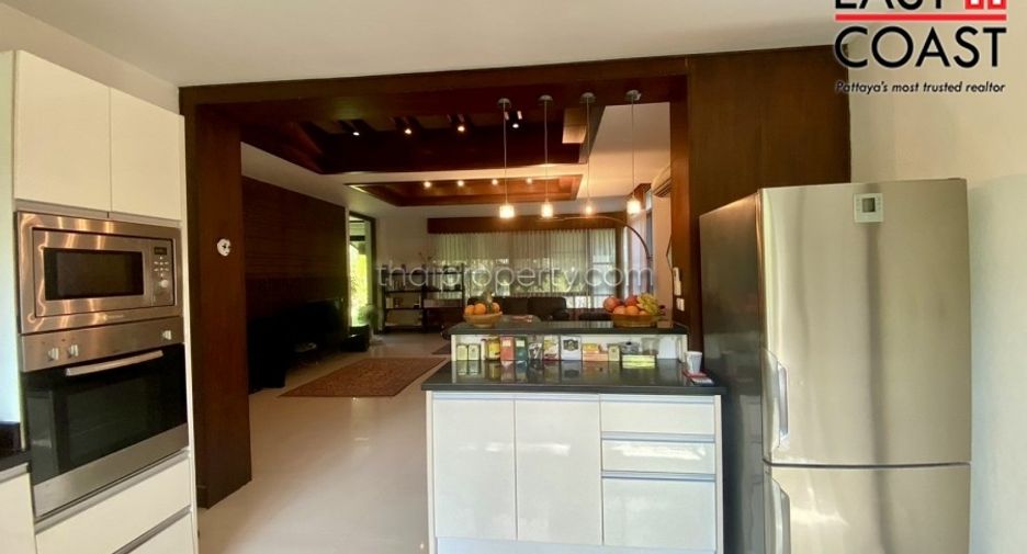 For sale 3 ベッドルーム house in East Pattaya, Pattaya
