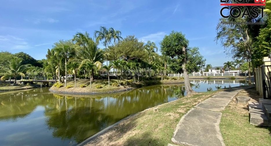 For sale 3 ベッドルーム house in East Pattaya, Pattaya