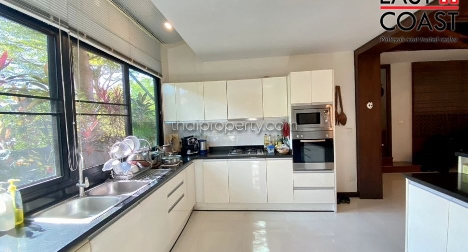 For sale 3 ベッドルーム house in East Pattaya, Pattaya