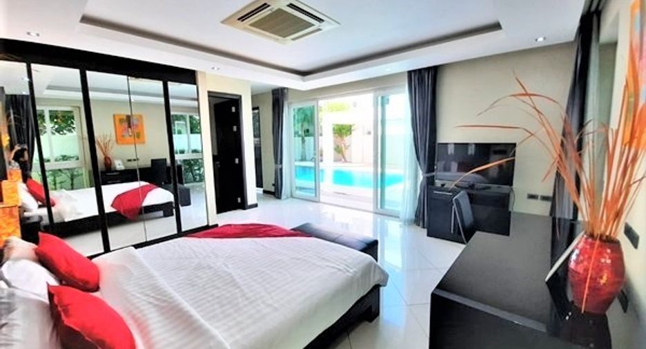 For sale 5 bedrooms house in Bang Lamung, Chonburi