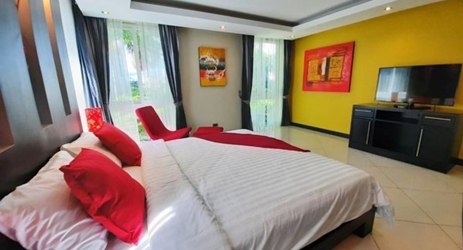 For sale 5 bedrooms house in Bang Lamung, Chonburi