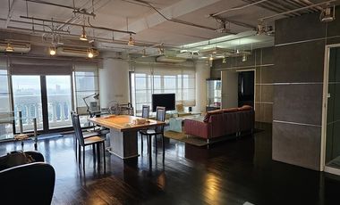 For sale 2 bed condo in Bang Rak, Bangkok