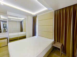 For rent 2 Beds condo in Huai Khwang, Bangkok