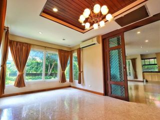 For sale 3 bedrooms house in Taling Chan, Bangkok