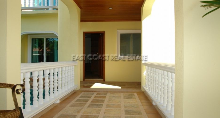À vendre 5 chambres maison à Bang Lamung, Chonburi