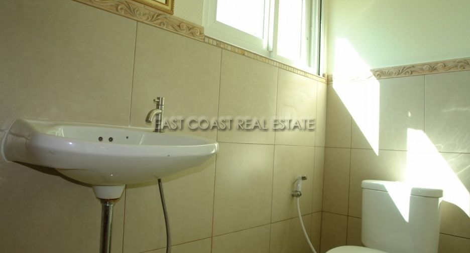 À vendre 5 chambres maison à Bang Lamung, Chonburi