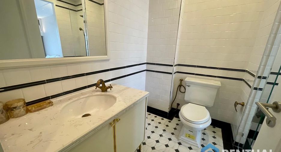 For sale studio condo in Sattahip, Chonburi