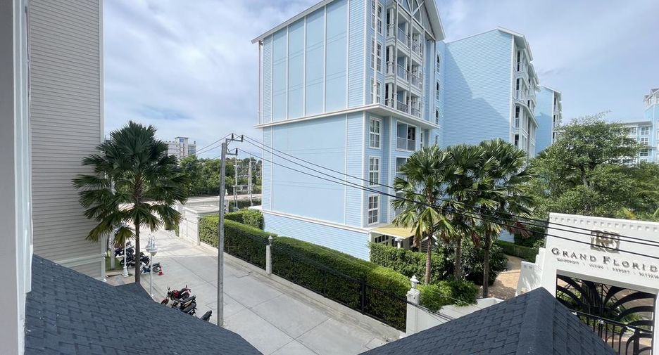 For sale studio condo in Sattahip, Chonburi