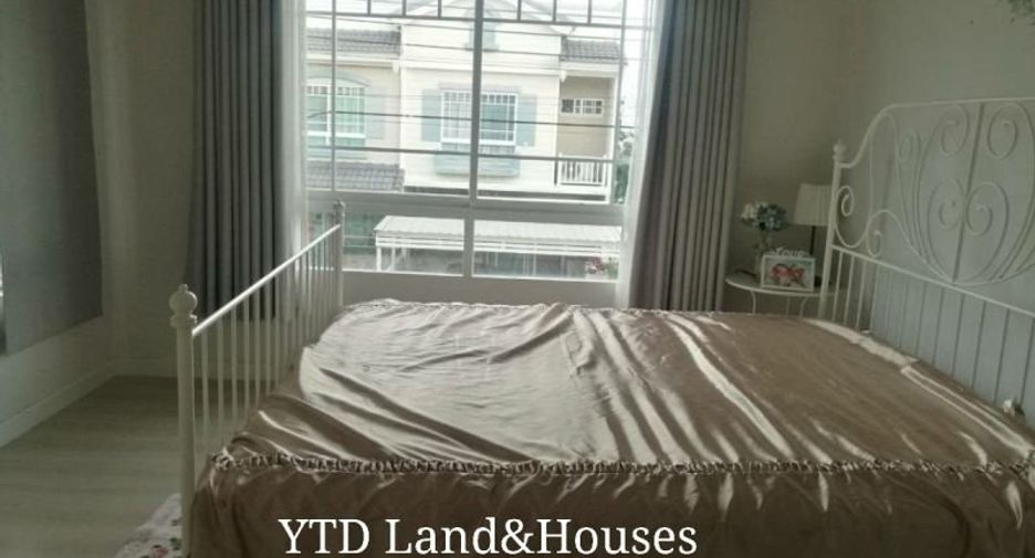 For sale 2 bedrooms townhouse in Bang Bo, Samut Prakan