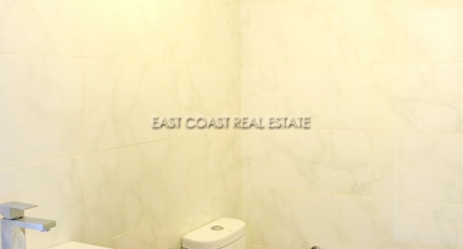 For sale 2 ベッドルーム house in Bang Lamung, Chonburi