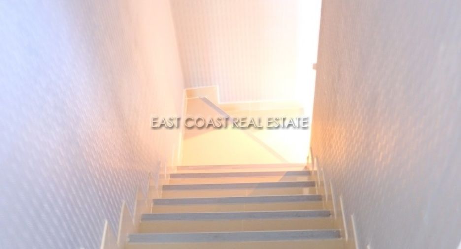 For sale 2 ベッドルーム house in Bang Lamung, Chonburi