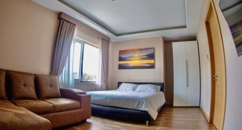 For rent 4 bedrooms house in Bang Lamung, Chonburi