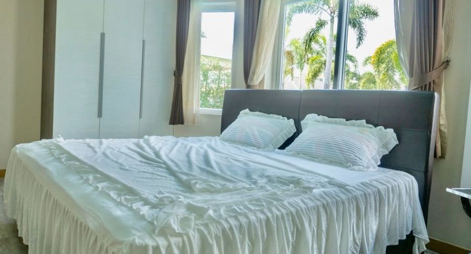 For rent 4 bedrooms house in Bang Lamung, Chonburi