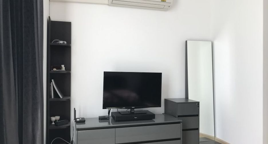 For rent and for sale 4 bedrooms townhouse in Bang Phli, Samut Prakan