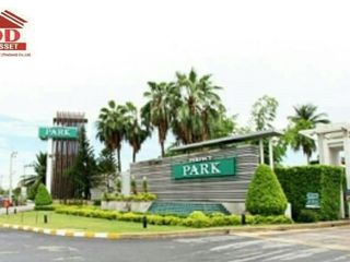 For sale 2 Beds house in Dusit, Bangkok