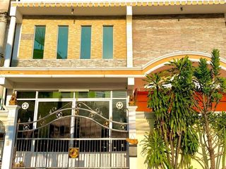 For sale 2 Beds house in Bangkok Yai, Bangkok