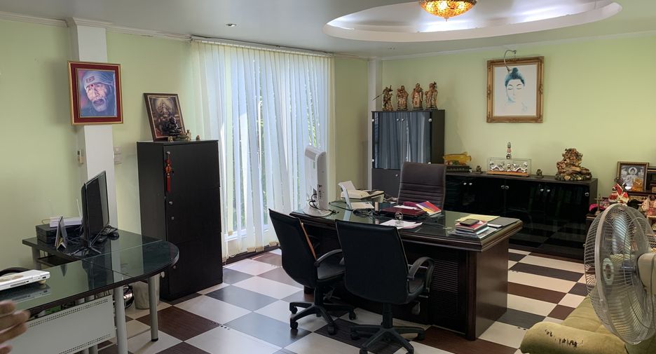 For sale 2 Beds house in Bangkok Yai, Bangkok