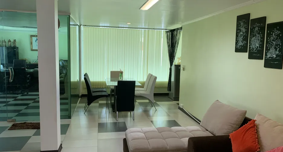 For sale 2 Beds house in Bangkok Yai, Bangkok