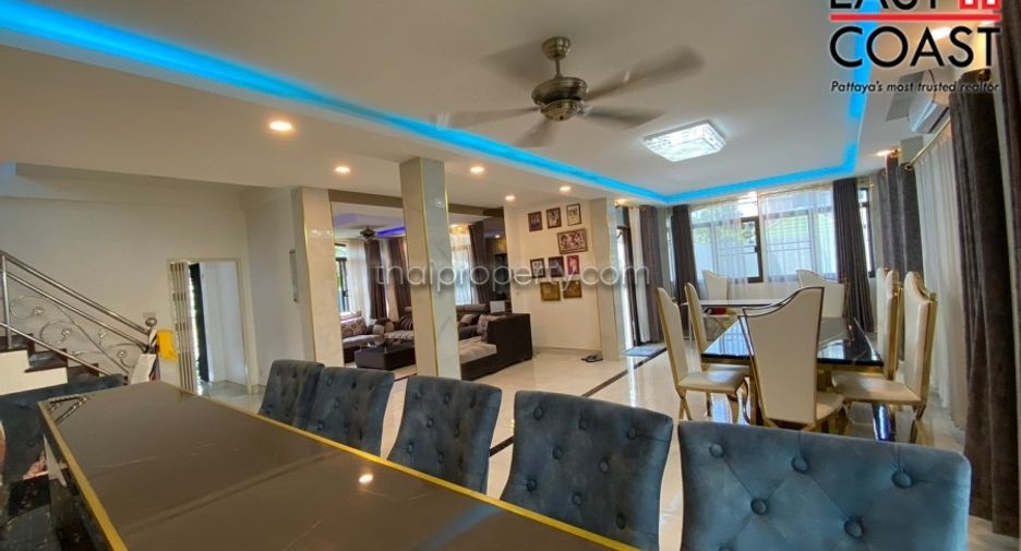 For sale 4 bedrooms house in Bang Lamung, Chonburi