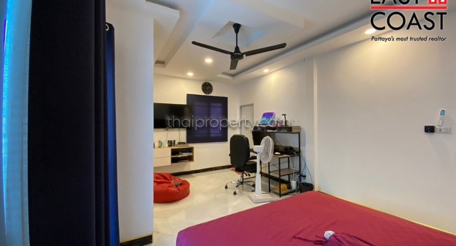 For sale 4 bedrooms house in Bang Lamung, Chonburi