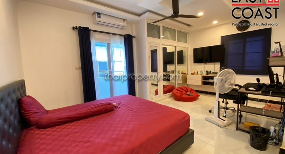For sale 4 bedrooms house in Bang Lamung, Chonburi