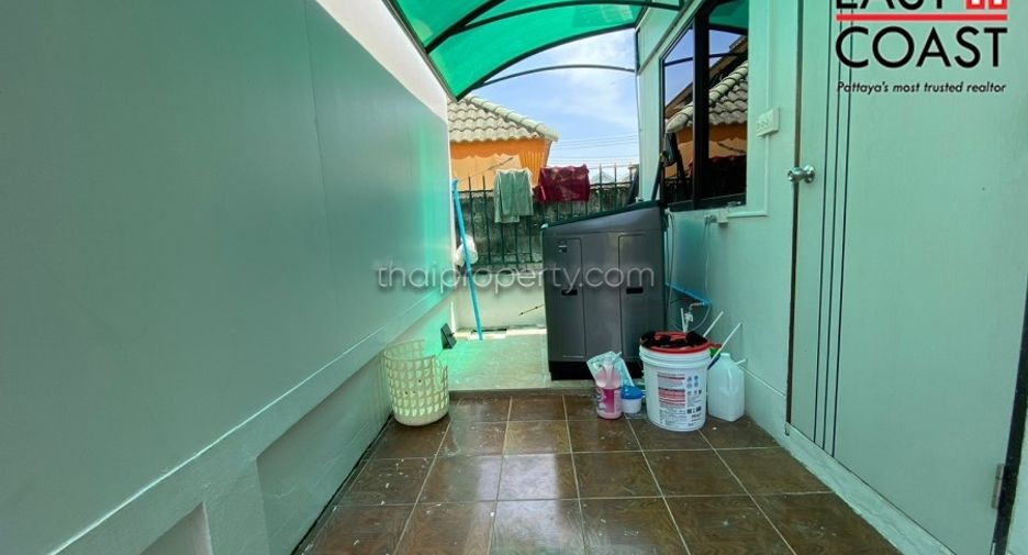 For sale 4 bedrooms house in Bang Lamung, Chonburi