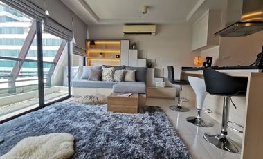 Wohnung zur Miete und zum Kauf mit 2 Zimmer in Watthana, Bangkok