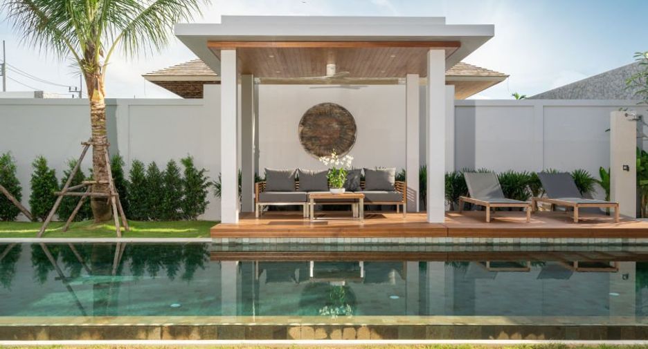 For rent and for sale 4 bedrooms villa in Thalang, Phuket