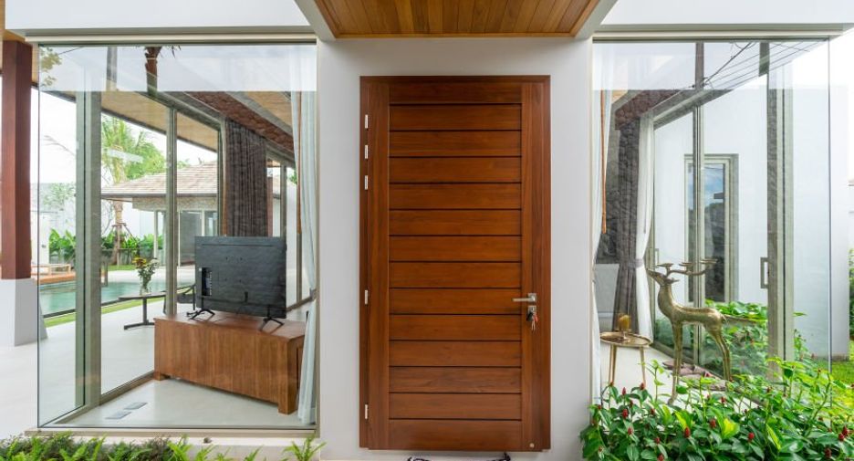 For rent and for sale 4 bedrooms villa in Thalang, Phuket